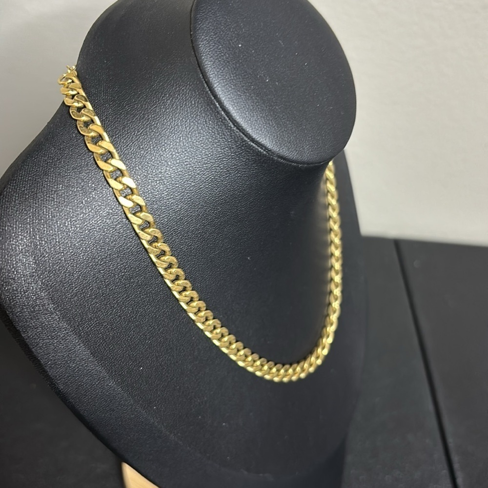 Brook & York Gigi Gold Tone Cuban Link Necklace - Picture 5 of 9